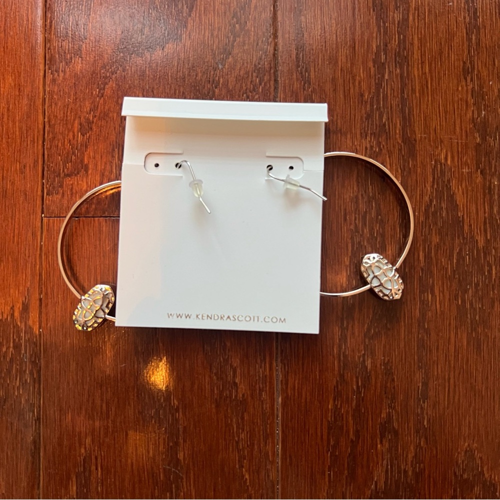 Kendra Scott “Elora” Silver and White Hoop Earrings - Picture 2 of 2